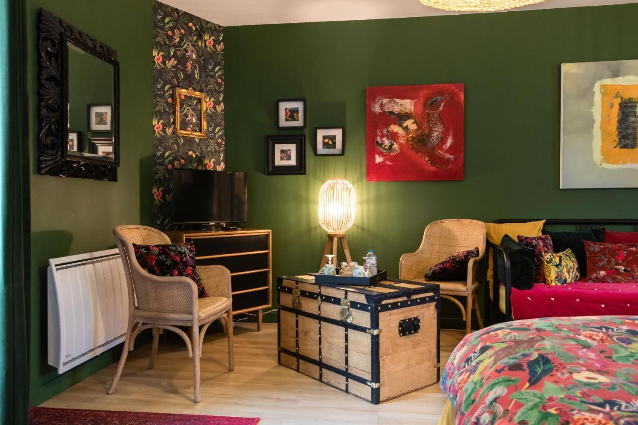 Les Patis Bed & Breakfast Vouvray Exterior photo